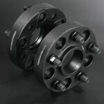 Land Rover Discovery Series 2 L318 98-04 5x120 70.1mm - 30mm Hubcentric Wheel Spacers