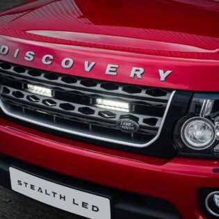Stealth LED Land Rover Discovery 4.5 2013-2016 Twin 6" Luminous LED Integration Grille Kit - 5,760 Lumens