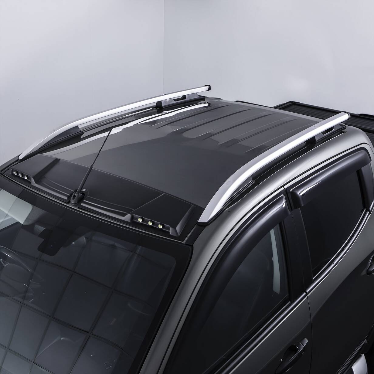 L200 Roof Rails