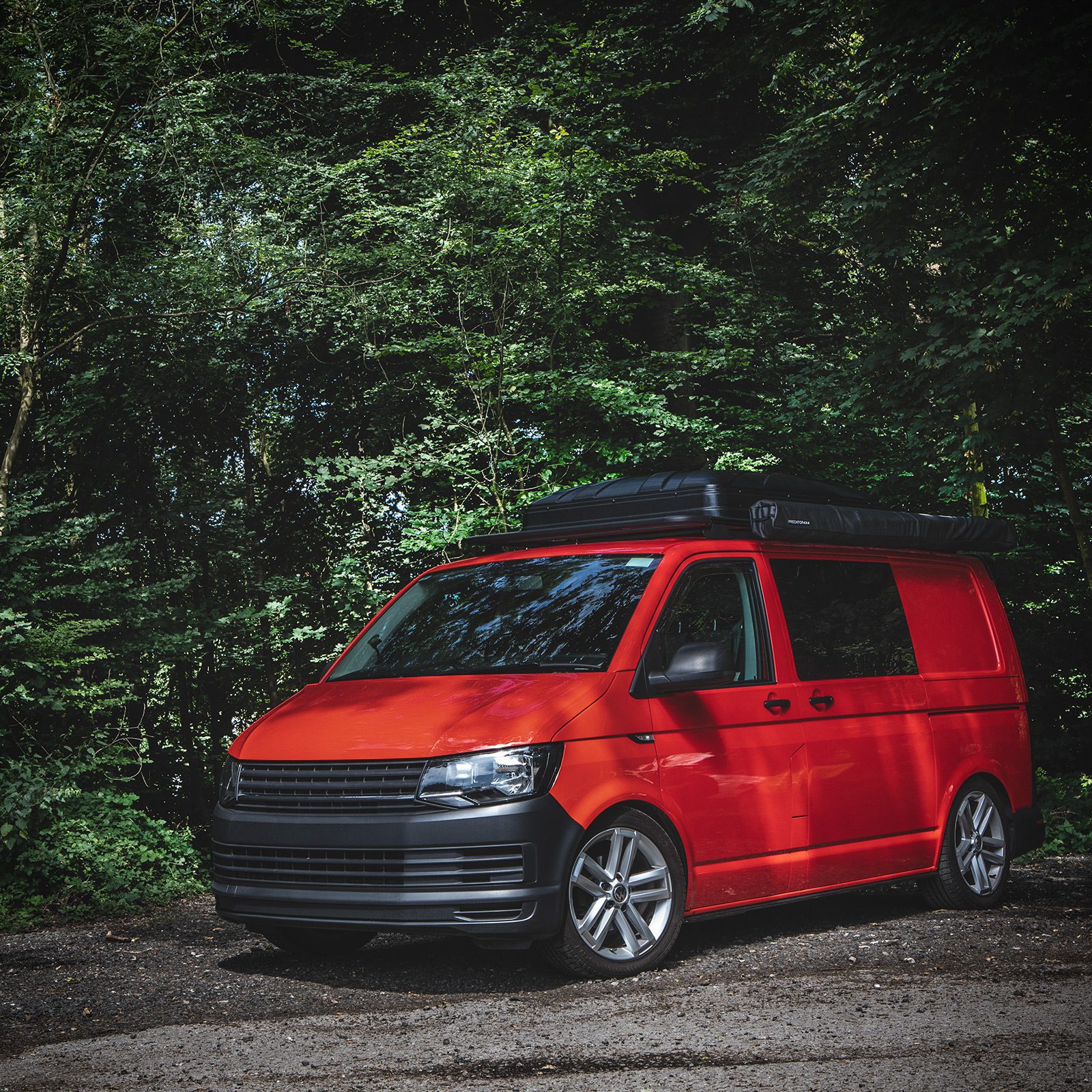 Hard Shell Expedition Roof Top Tent With 270° Degree Side Awning & 2.6M